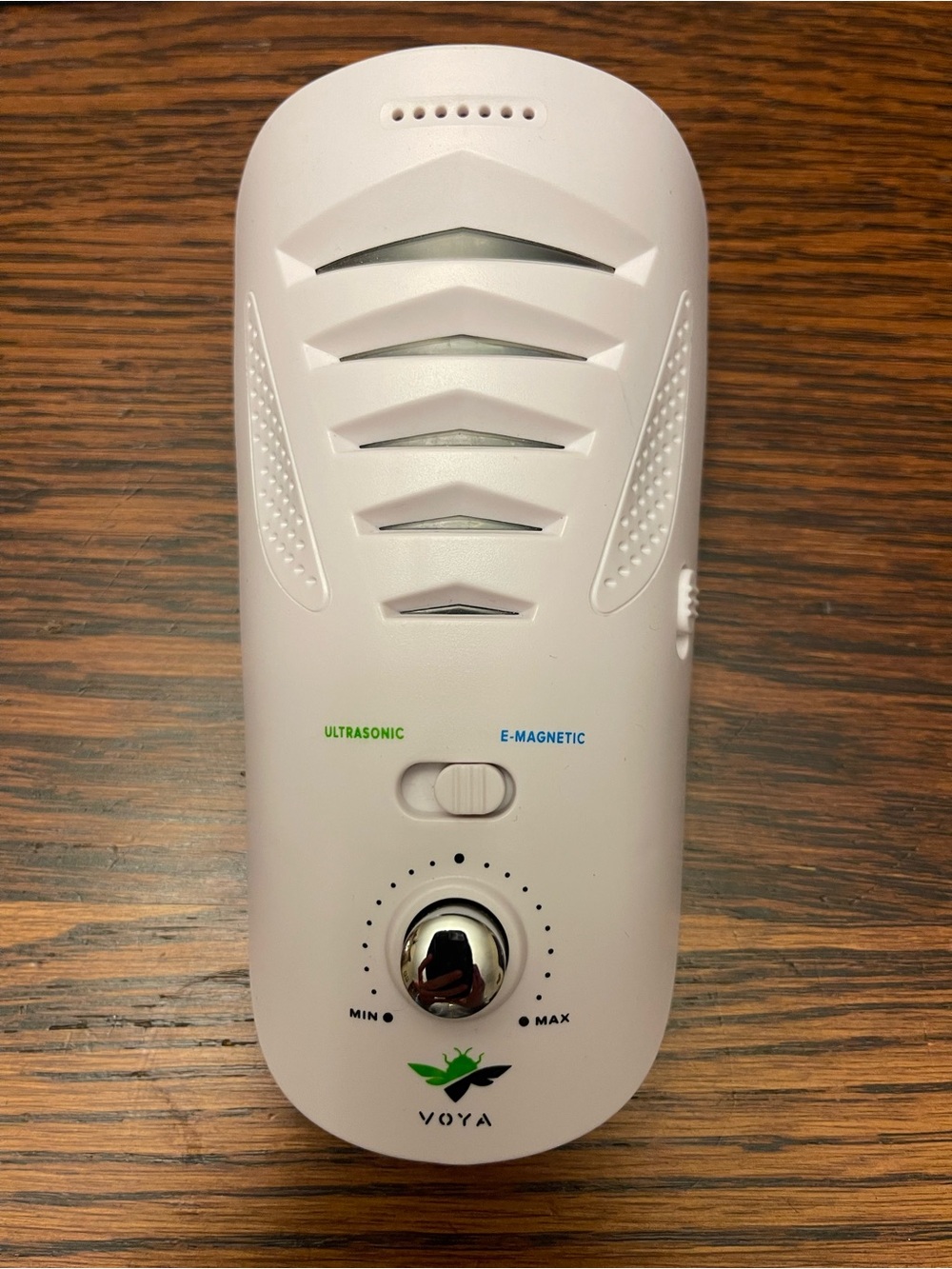 Voya White Ultrasonic & E-Magnetic Pest Repellent